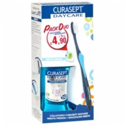 CURASEPT SpA Curasept Daycare Collutorio Menta Fredda 250 ml + Spazzolino Medio Sale