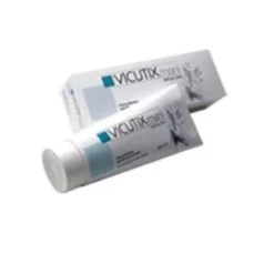 COMUNICANDO PHARMA Vicutix Crema Mani Riparatrice Idratante 100 ml Outlet